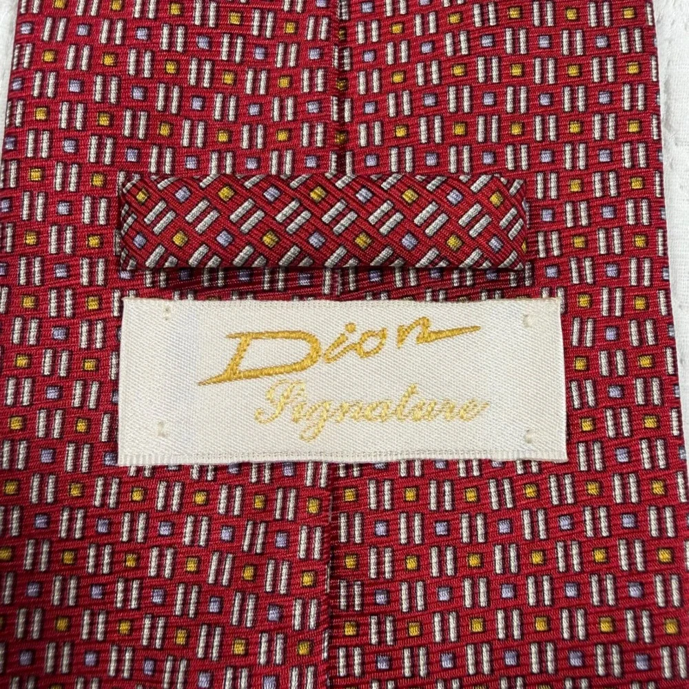 Dion Signature Necktie Men‎ Red Geometric Italian Silk Handcrafted EUC